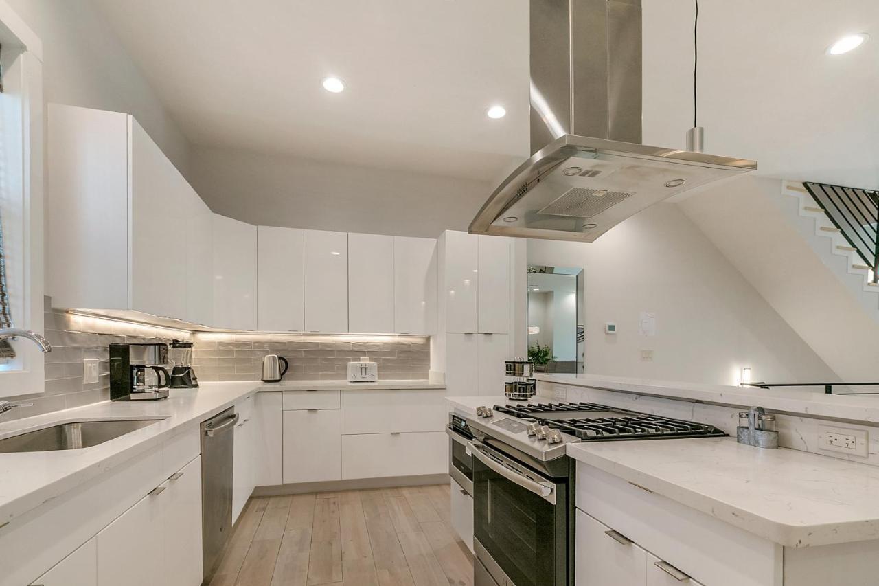 Holiday home Modern 4br Townhouse In Bienville