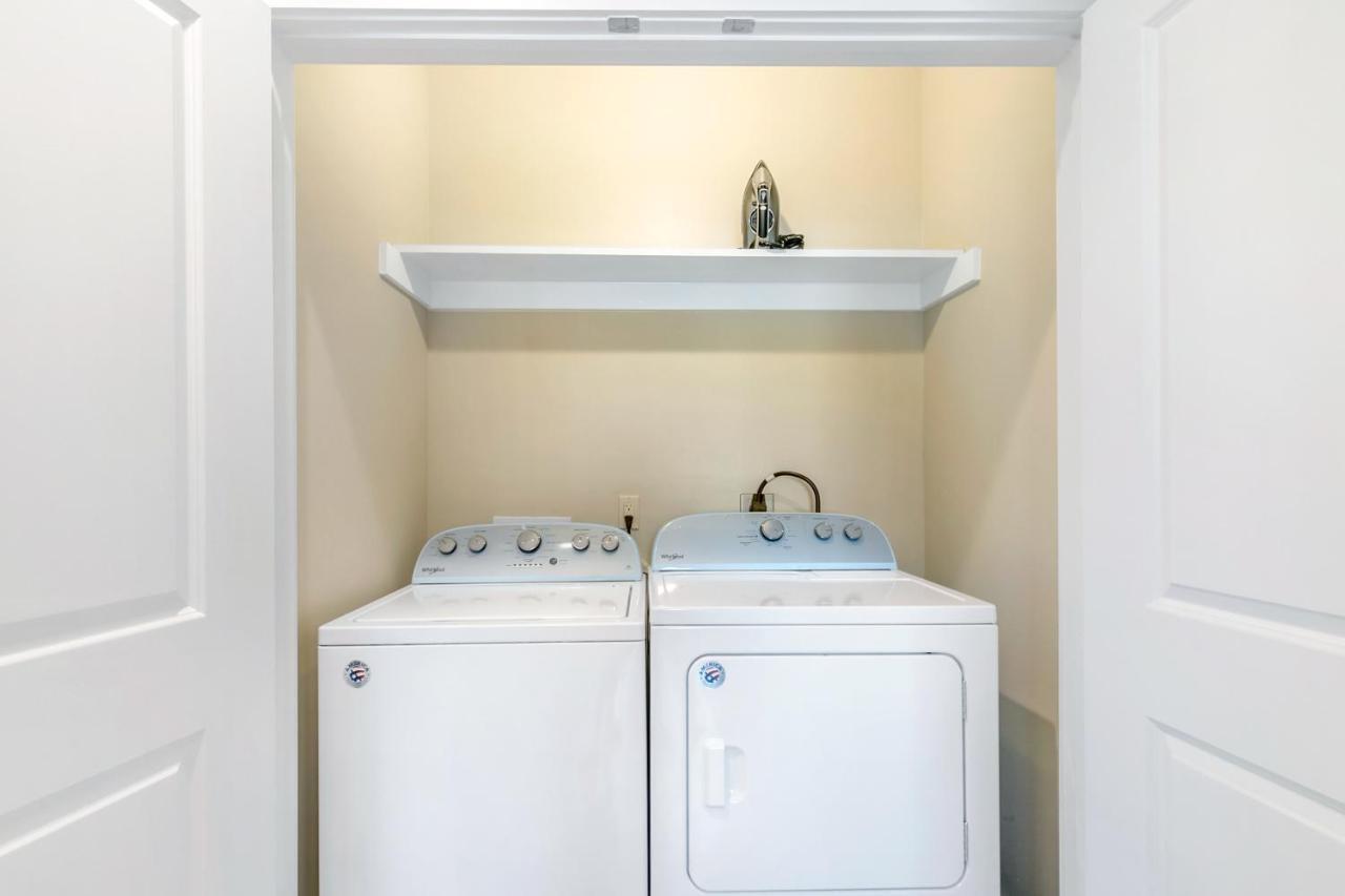 Modern 4br Townhouse In Bienville Holiday home *